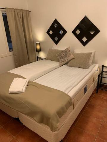 Maelaroe Hotell Экерё Экстерьер фото